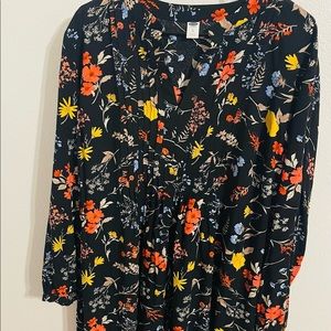 Old Navy V-Neck Floral Long Sleeve Dress Size XL NWOT Never worn